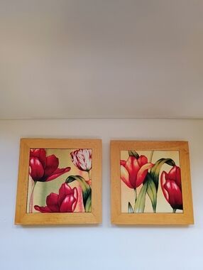 Vintage 90s Set Of 2 Wood And Tile Trivets With Red Tulips